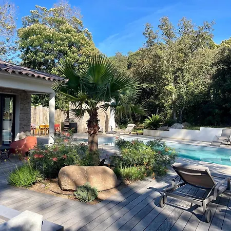 Mare E Monte - Cala Rossa