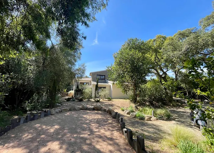 Mare E Monte - Cala Rossa *