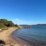 Mare E Monte - Cala Rossa * 维琪奥港