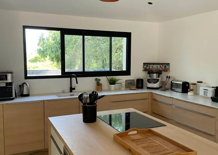 Mare E Monte - Cala Rossa